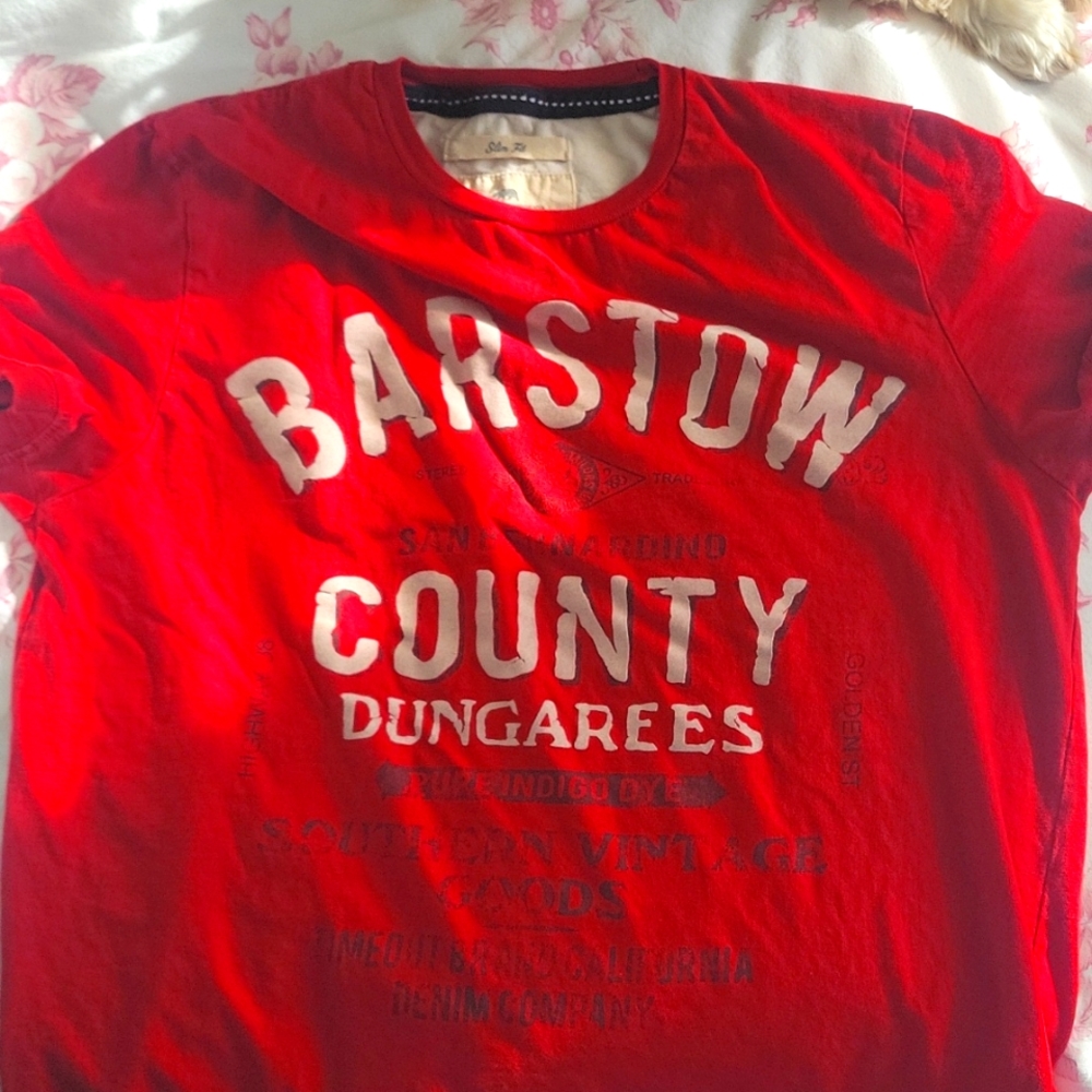 Men t shirt